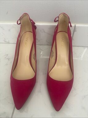 Nine West Fuchsia Pointed-Toe Slingback Pumps